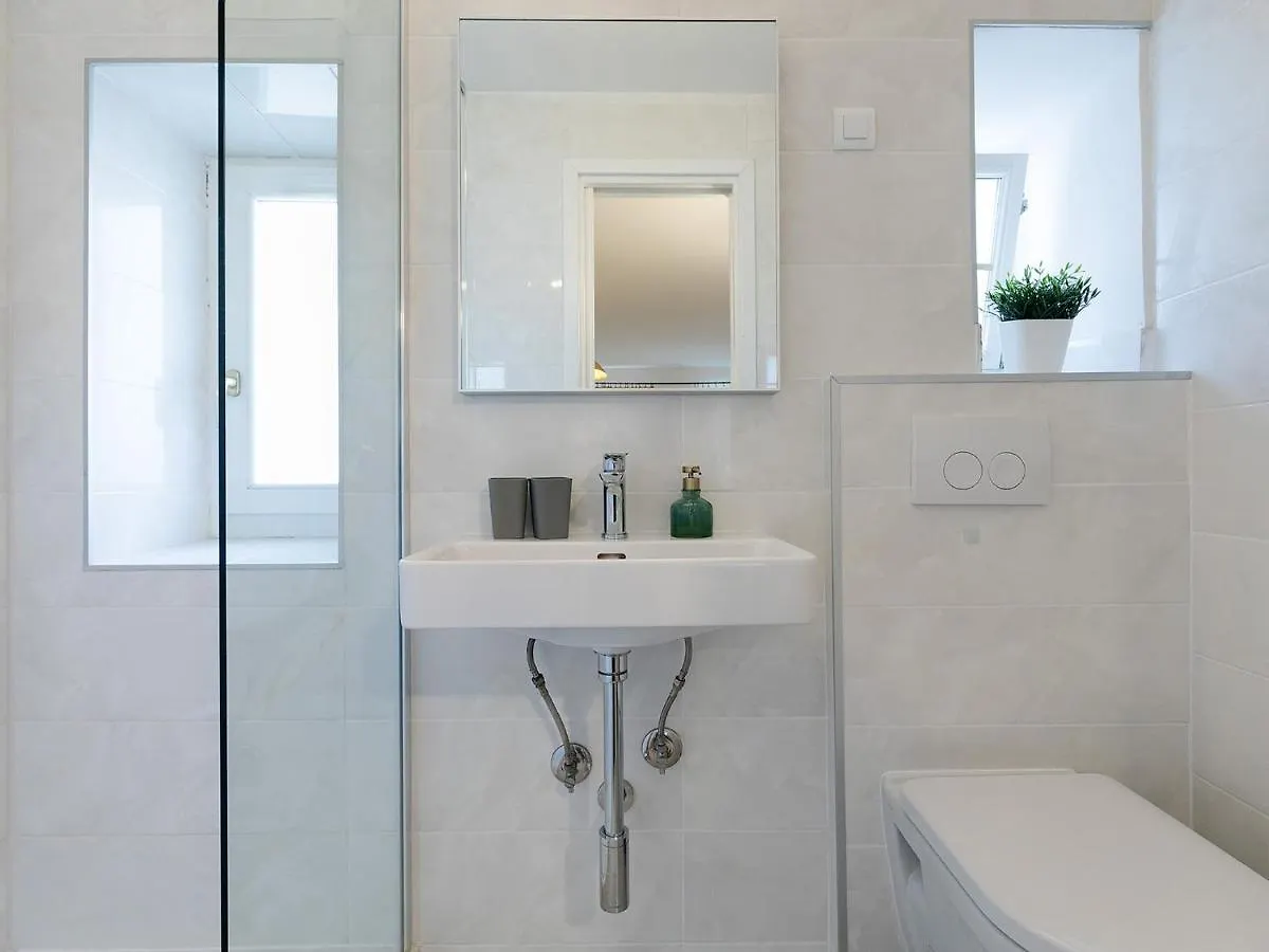 Stylish Studio Apartment By Irundo Rovinj